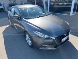 2018 Mazda 3 Neo Sport