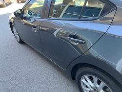 2018 Mazda 3 Neo Sport