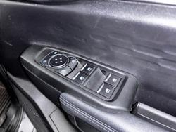 2024 Ford
Everest Ambiente