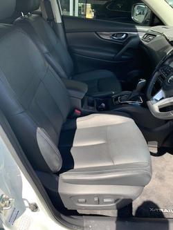 2022 Nissan
X-TRAIL ST-L
