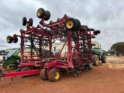 VADERSTAD Seed Hawk SH6010 60 Seeding Bar with liquid tank