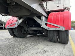 2005 Maxitrans
                St3 34 Pallet Refrigerated B Double 