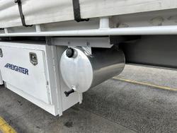 2005 Maxitrans
                St3 34 Pallet Refrigerated B Double 