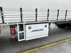 2005 Maxitrans St3 34 Pallet Refrigerated B Double