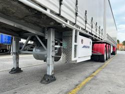 2005 Maxitrans St3 34 Pallet Refrigerated B Double