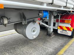 2005 Maxitrans St3 34 Pallet Refrigerated B Double