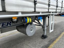 2005 Maxitrans
                St3 34 Pallet Refrigerated B Double 