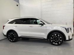 2024 Kia
Sorento GT-Line
