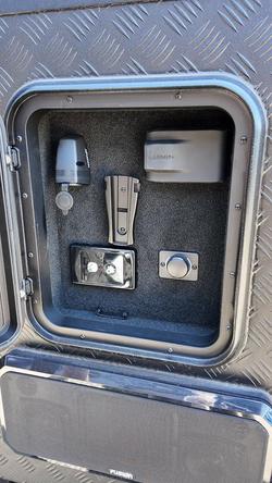 2025 Lotus Caravans Off Grid 23'6