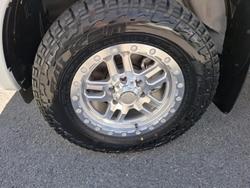 2024 Isuzu
D-MAX LS-M