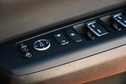 2023 Honda
                CR-V VTi LX