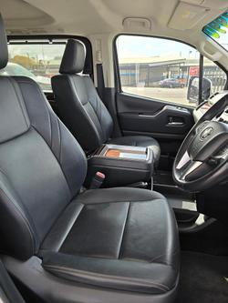 2019 Toyota
Granvia VX