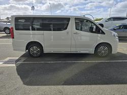 2019 Toyota
Granvia VX