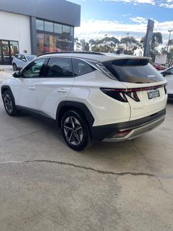 2024 Hyundai
                Tucson Elite