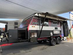 Platinum 196 CXR Cafe Dinette