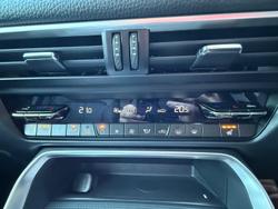 2024 Mazda CX-80 G40e Touring