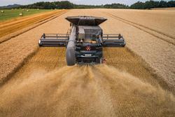 2019 Massey Ferguson Ideal 9T Harvester