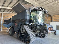 2018 Massey Ferguson Ideal 8T Harvester