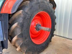 Kubota
M7171p Premium Powershift Tractor