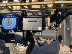 2013 Rogator 1300 Self-Propelled Sprayer