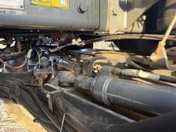 2013 Rogator 1300 Self-Propelled Sprayer