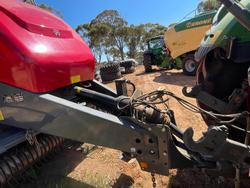 2010 Massey Ferguson 2190 Single Axle Square Baler