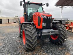 Kubota M7-172 Std Deluxe 173Hp Tractor