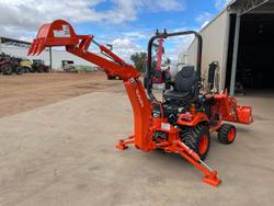2025 Kubota Bx23s Tractor With Front Loader & Back Hoe