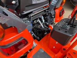 2025 Kubota Bx23s Tractor With Front Loader & Back Hoe