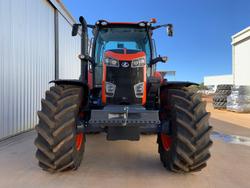 Kubota M7-152 Std Deluxe 168 Hp Tractor
