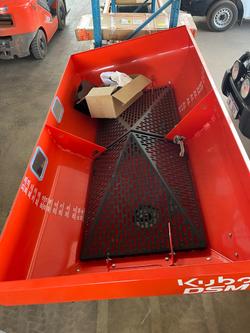 2025 Kubota
Dsm 1100 H-2 Hydraulic Shutter Spreader