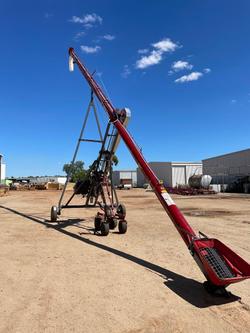 MERIDIAN
1046TL Grain Auger