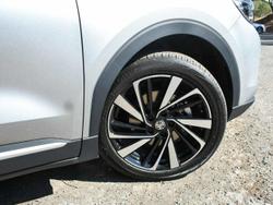 2024 MG ZS Essence Hybrid+