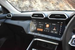 2024 MG ZS Essence Hybrid+