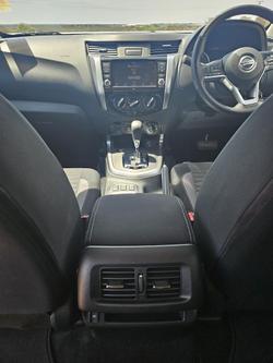 2023 Nissan
                Navara ST