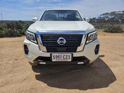 2023 Nissan
                Navara ST