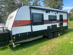 2023 Crusader Musketeer Treville Couples Van With Club Lounge