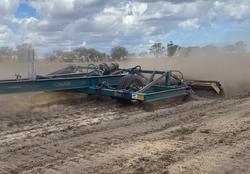 Nufab Deep Ripper 2 4 Row 8 20 Tyne 4.9 12Mtr widths