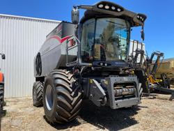 Gleaner
S97 Super Series Combine Harvester