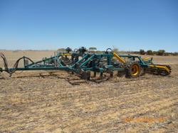 Nufab Deep Ripper 2 4 Row 8 20 Tyne 4.9 12Mtr widths