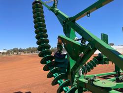 Kelly Chain
40 Diamond Harrow