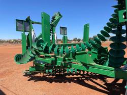 Kelly Chain
40 Diamond Harrow