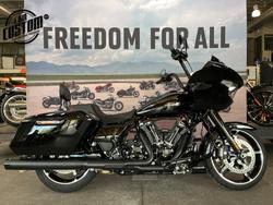 Harley-Davidson FLTRX Road Glide (117)