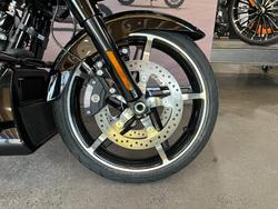 2025 Harley-davidson FLTRX ROAD GLIDE (117) Vivid Black