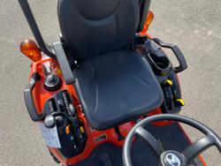 Kubota Bx2380 23Hp Hst Rops Tractor
