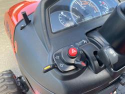 Kubota Bx2380 23Hp Hst Rops Tractor