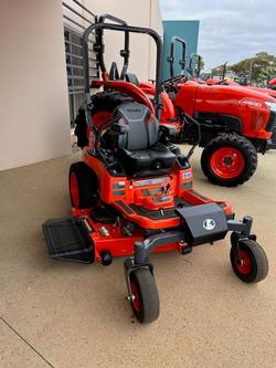  Kubota
                Zd1011 54" Deck 19Hp Diesel Zero Turn Mower 