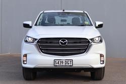 2024 Mazda
BT-50 XTR