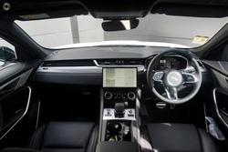 2024 Jaguar
                F-PACE D300 R-Dynamic SE