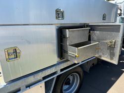 2014 Isuzu Nls 200 WHITE